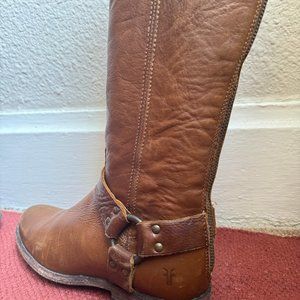 FYRE  Boots   tall /brown